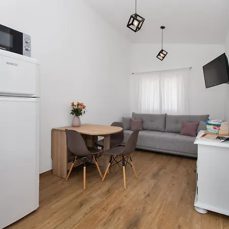 Apartment Monika Zaboric