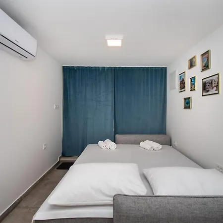 Apartment Monika *